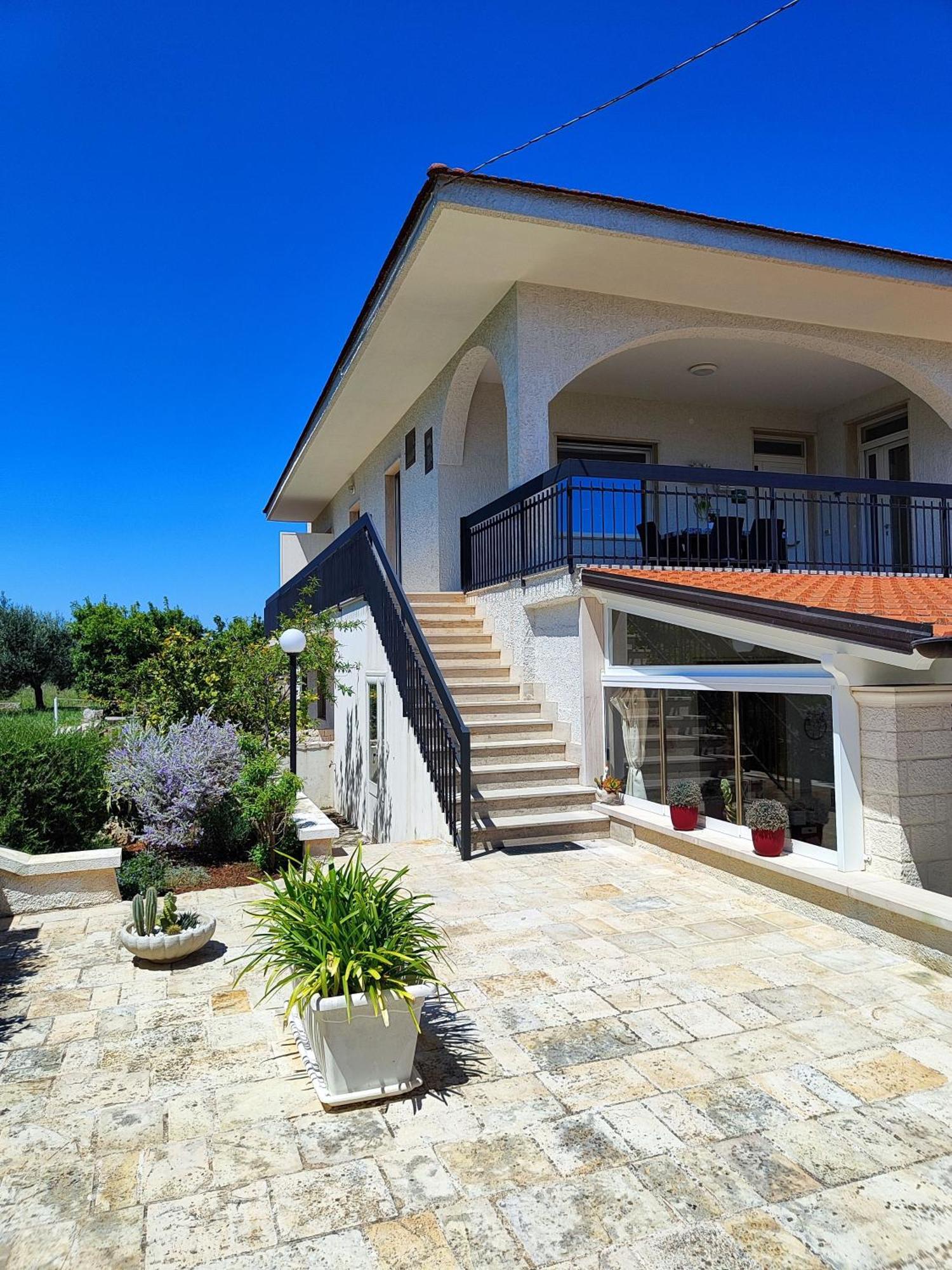 Casa Dori Holiday home *